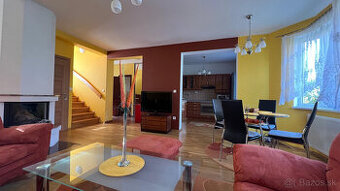 PREDAJ NÁDHERNÉHO 4,5-IZB. 2-PODLAŽNÉHO RODINNÉHO DOMU S GAR