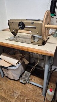 Predám textima šijací stroj