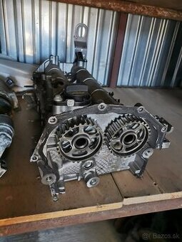 Ford Transit  Hlava vačky