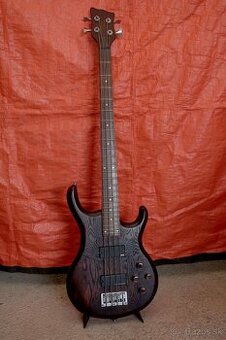 basgitara Tanglewood Warrior 2