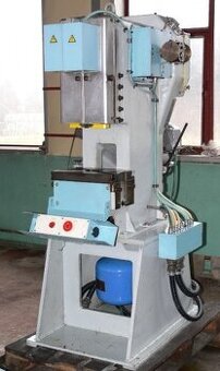 Lis výstředníkový LEV 10