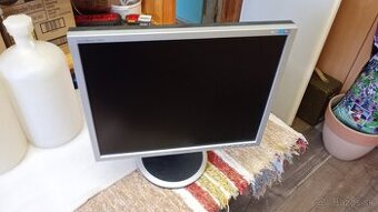 Predám LCD monitor Samsung 19"