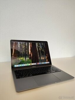 MacBook Air 2020 | i5 • 8GB • 256GB SSD