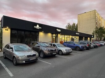 Obchodný priestor 258 m² s výkladom – BB, Magurská