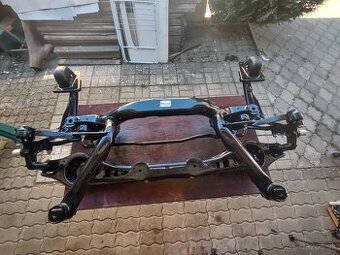 Nova zadna naprava SUPERB 2 5N0505235Q