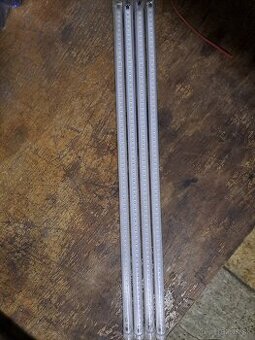 Led pasy.