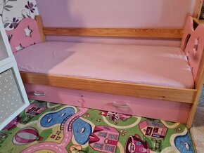 Krásna detská postel ružová