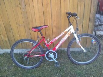 bicykel detský cca na 7-10r.