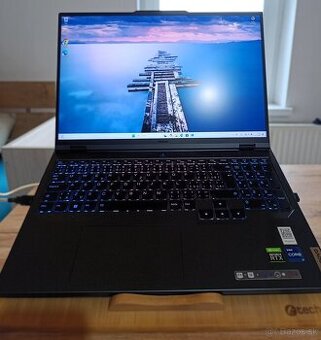 Predám Herný Notebook - Lenovo Legion / Záruka do 9/2026