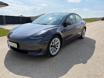 TESLA Model 3 Long Range Dual Motor, záruka do 16.12.2029