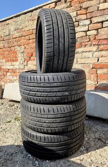 225/40 r18 Hankook