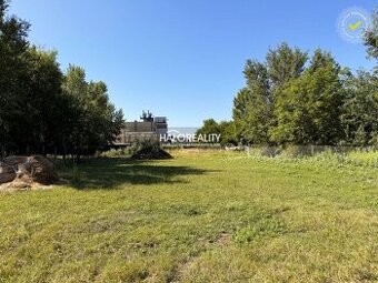 HALO reality - Predaj, pozemok pre rodinný dom   3788 m2 Veľ