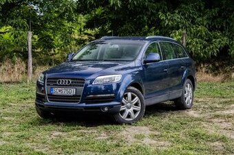 Audi Q7 3.0 TDI 240k quattro tiptronic / AJ NA SPLÁTKY
