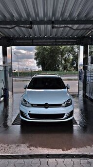 Volkswagen Golf 7 2.0 TDI 110kw