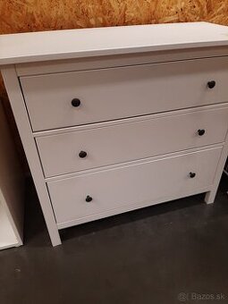 Predam komodu Ikea hemnes 3 zasuvky Zlozena