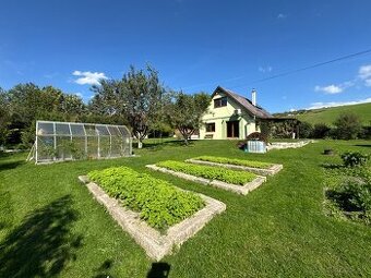 Na predaj :  dom s garážou a záhradou – Liptovská Teplá