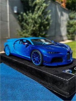 Henson Heaven / Bugatti Chiron ĹUltime 1/18 HH
