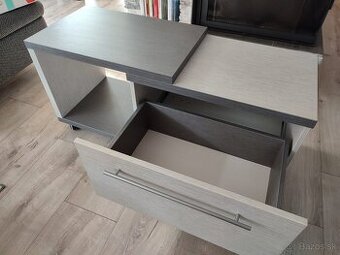 Konferenčný stolík a TV stolík
