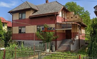 Rodinný dom na predaj – VRANOV NAD TOPĽOU