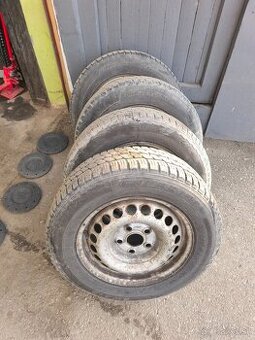 Predám sadu kolies vw Transporter 5x120 r16