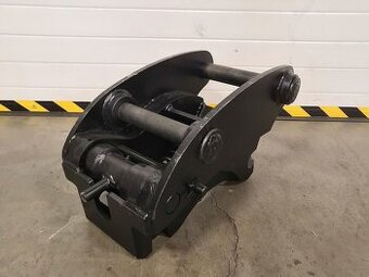 Rýchloupinák na traktorbager Caterpillar 432 a iné