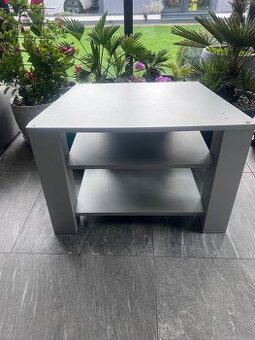 STOLÍK POD TELEVÍZOR