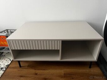 Konferenčný stolík