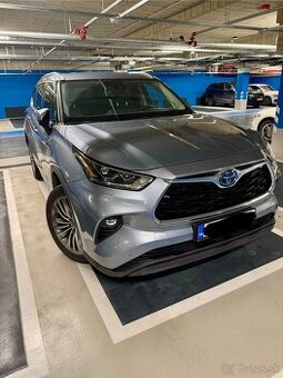 Toyota Highlander Dynamic 2022 hybrid 182kw