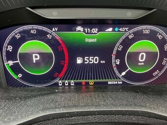 Škoda karoq scout 4x4, 2.0tdi