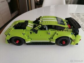 Lego technic auto - 1