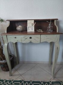 Rustikálny konzolový stôl drevený