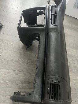 Prístrojová doska Passat b5,5