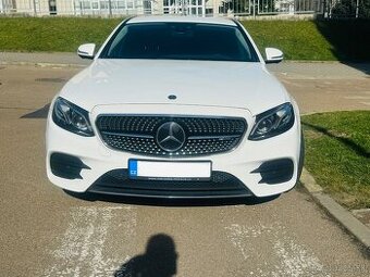 Mercedes E220D-4 matic-AMG,r.v.2019,-143kw.