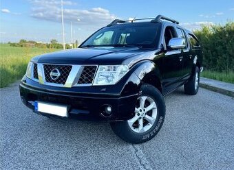 NISSAN NAVARA 2.5 dCi