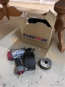 Pneu klincovačka everwin