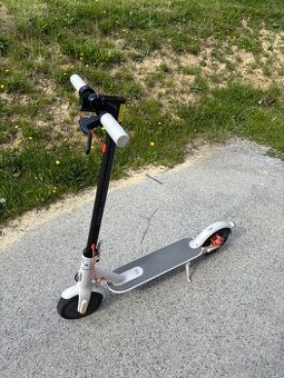 Elektrická kolobežka Xiaomi Electric Scooter 3 Grey EU
