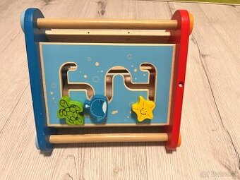 Hape Veselý didaktický trojuholník s aktivitami