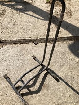 Stojan na bicykel