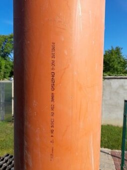 Predam 250 kanalizačnú rúru