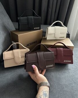Jacquemus Kabelka