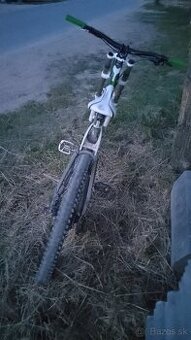 Bicykel na skákanie