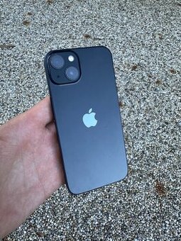 iPhone 13 - baterie 100%