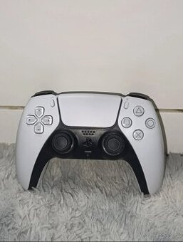 Playstation 5 ovladac