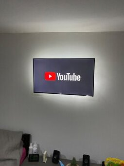 Samsung 108cm Smart Wifi TV