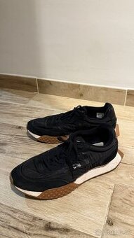 Predam botazky Lacoste