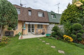 NA PREDAJ priestranný 5-izbový rodinný dom v Stupave