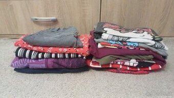 Balík oblečenia dievčatko 134-140 19ks