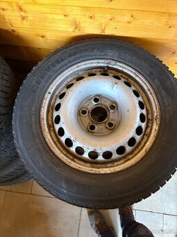 Zimné gumy + disky 215/65R16C 104T transporter T5 - 1