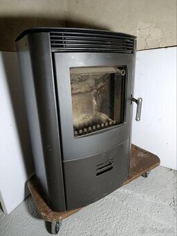 Predám kvalitné krbové kachle MAX BLANK KO-2/S