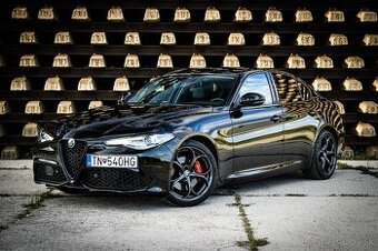 Alfa Romeo Giulia VELOCE Q4